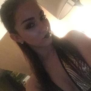 Meet your Posher, Sabrina